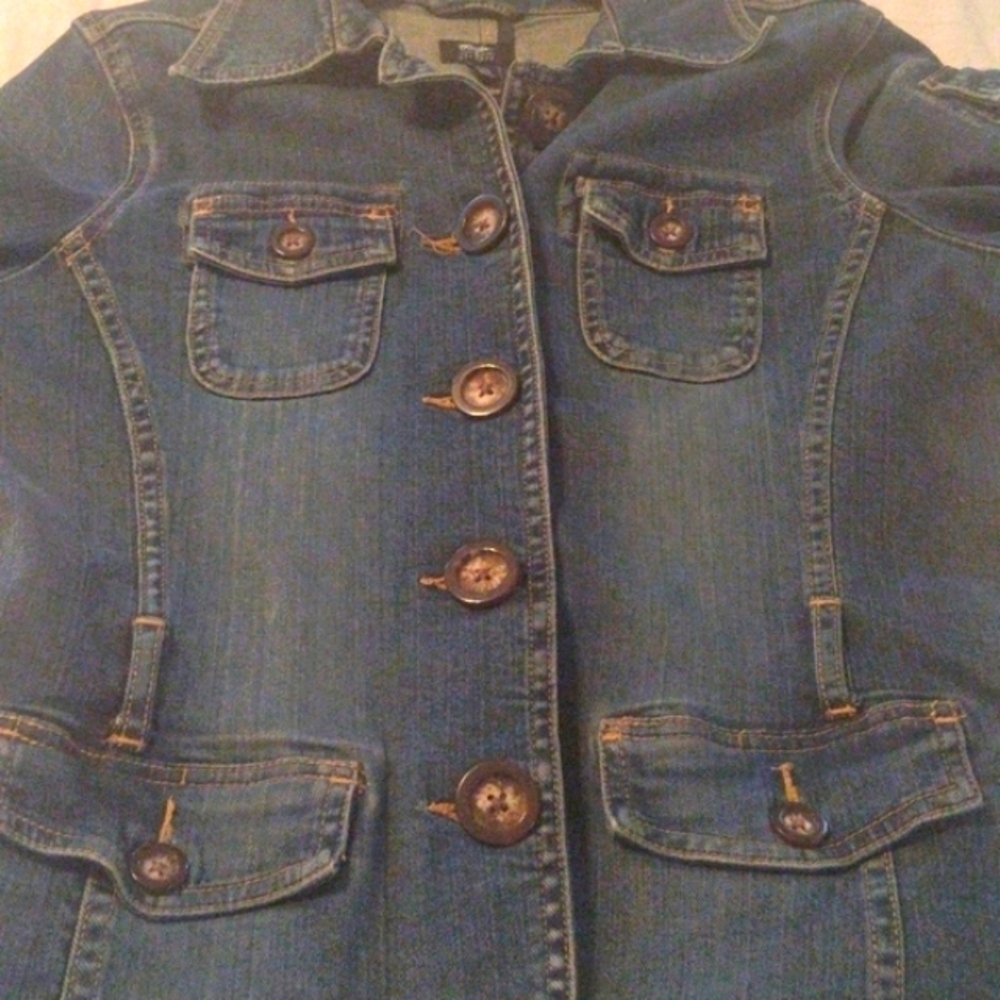 Plus Size Ladies Jacket - Picture 7 of 15